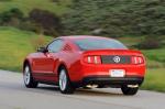 Ford Mustang V6 2011 года